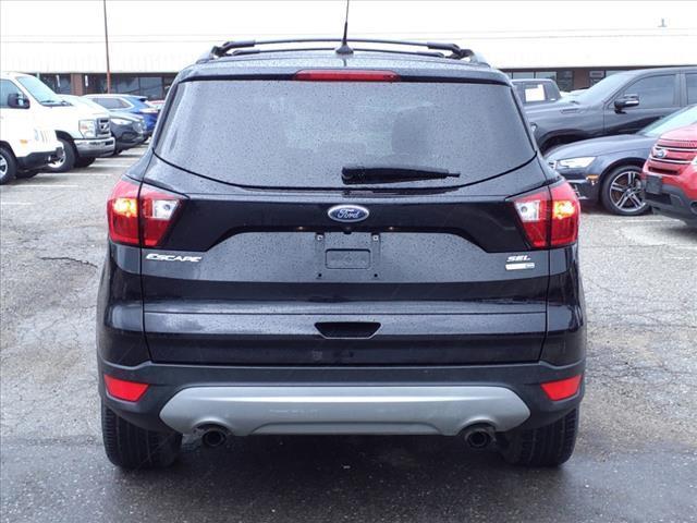 2019 ford escape sel