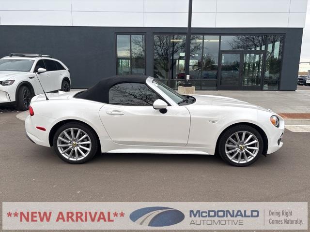 2018 fiat 124 spider lusso