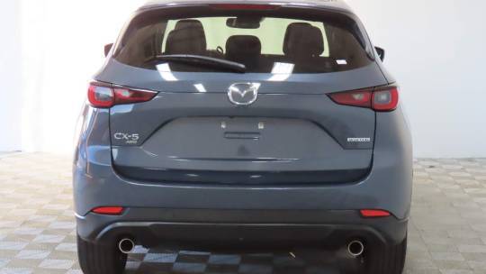 2023 Mazda se