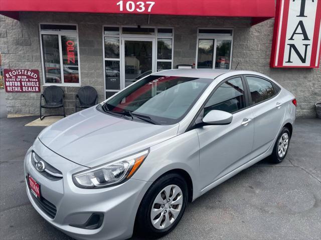 2016 hyundai accent se