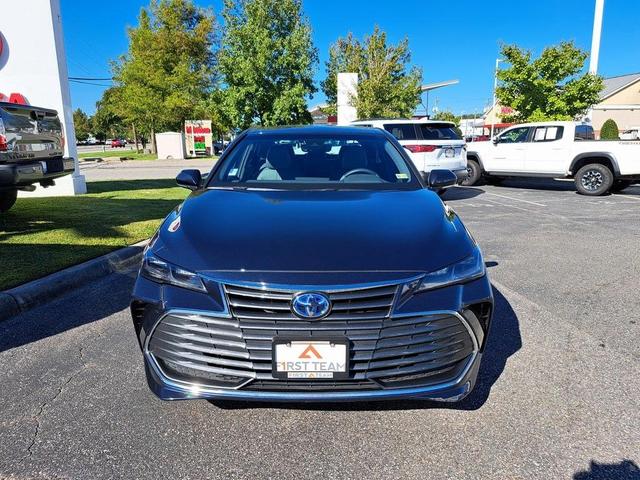 2019 toyota avalon hybrid limited