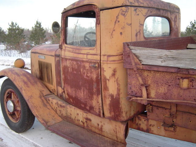 1935 international truck