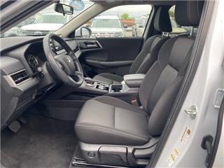 2024 Mitsubishi Outlander es