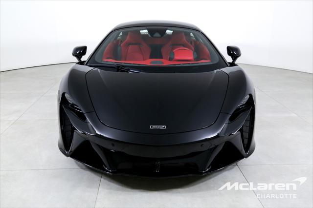 2024 mclaren artura techlux