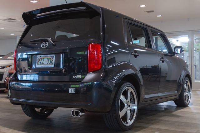 2010 scion xb
