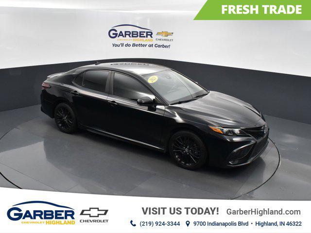 2021 toyota camry se
