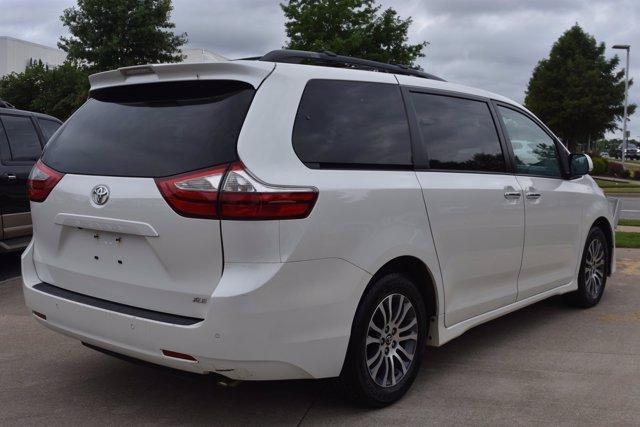 2018 toyota sienna in bentonville, arkansas