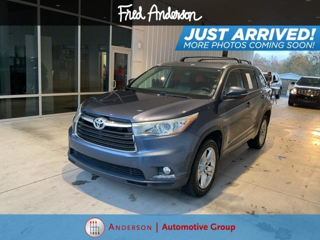 2015 toyota highlander limited