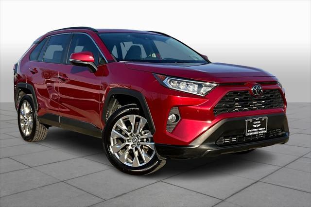 2019 toyota rav4 xle
