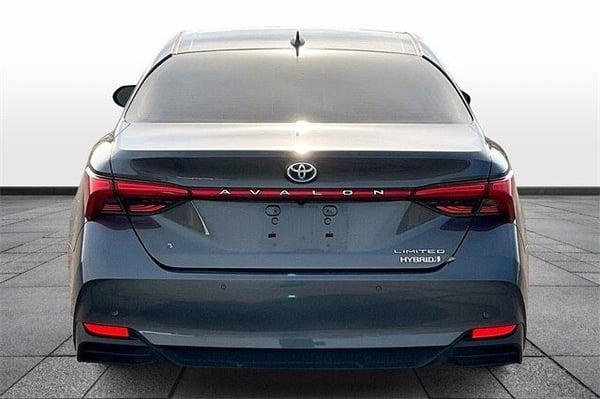 2021 toyota avalon hybrid in denver, colorado