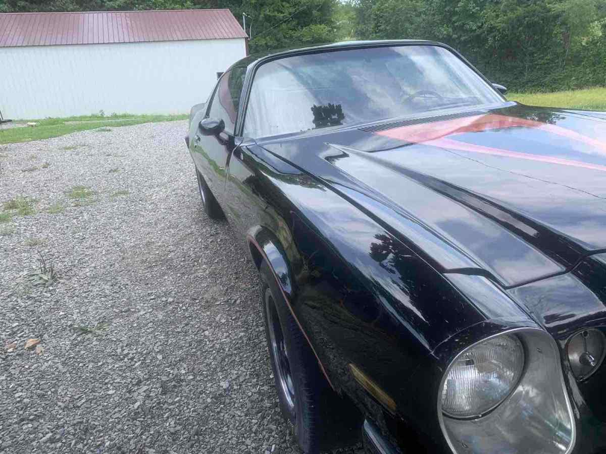 1977 chevrolet camaro z 28 sedan black rwd automatic z/28