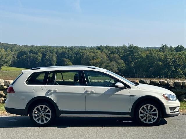 2017 volkswagen golf alltrack tsi s