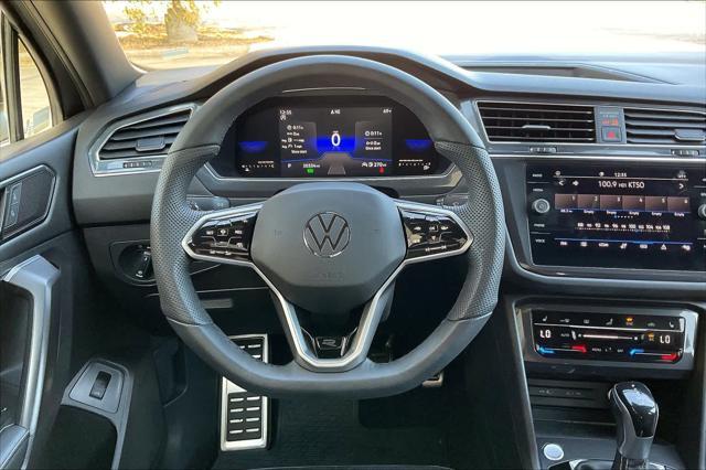 2022 volkswagen tiguan 2.0t se r-line black