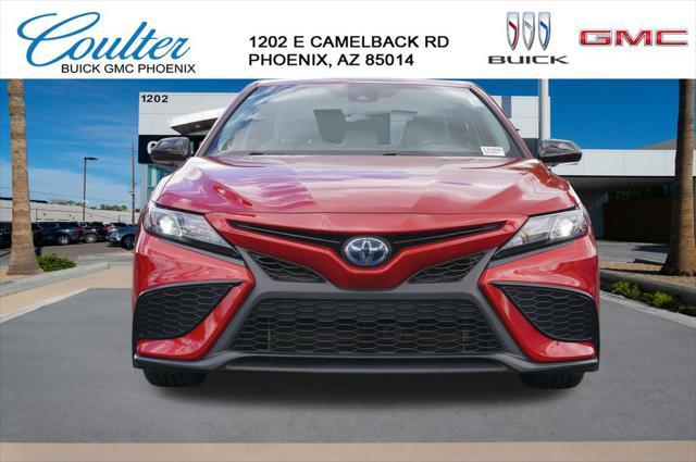 2022 toyota camry se