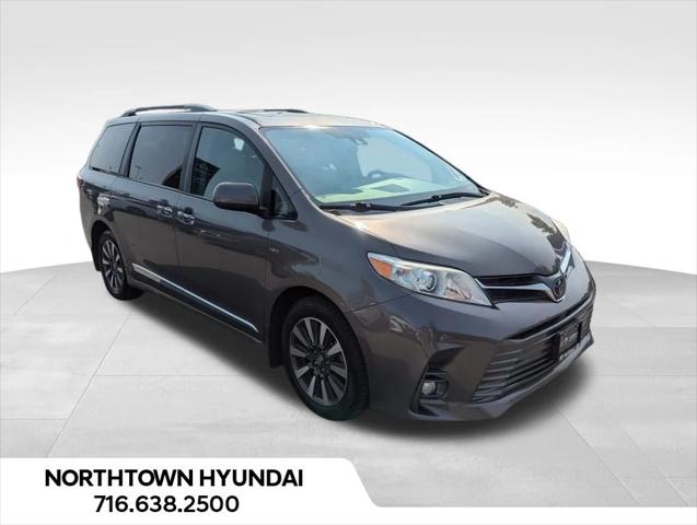 2020 toyota sienna xle