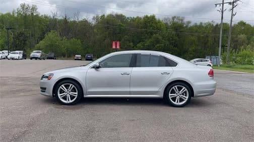 2014 volkswagen passat 2.0l tdi dsg se w/sunroof in highland, michigan