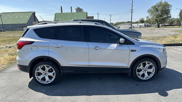2019 ford escape titanium