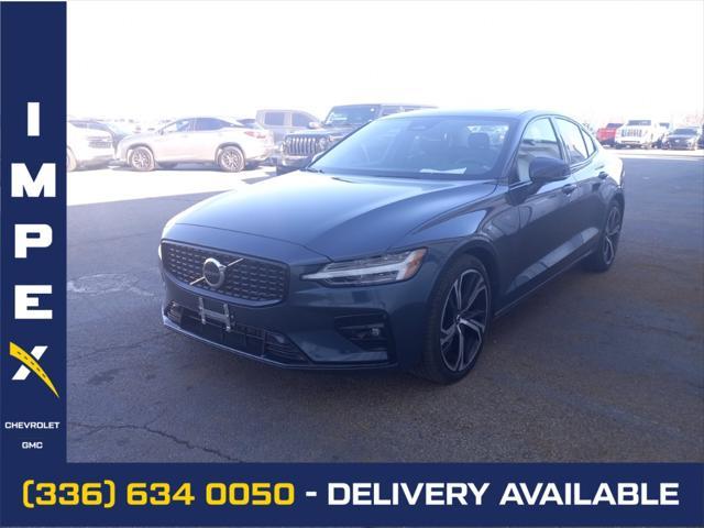 2024 volvo s60 b5 core dark theme
