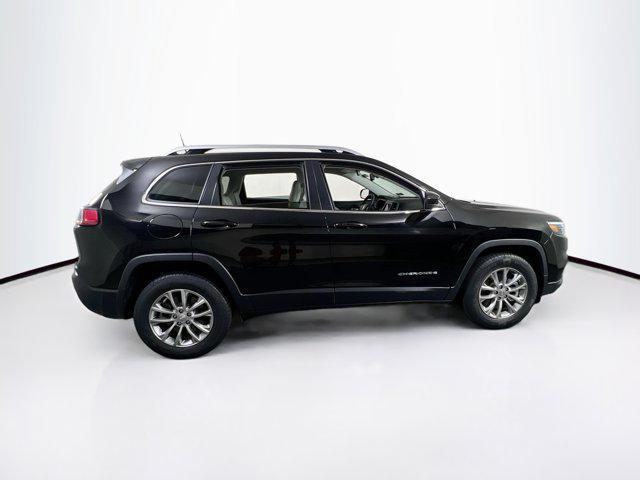 2021 jeep cherokee latitude lux