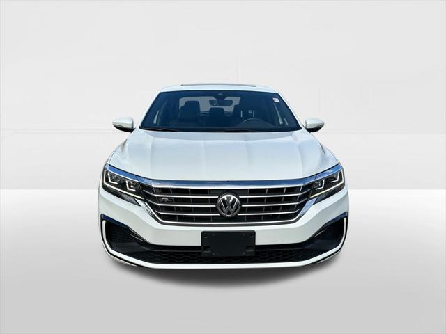 2021 volkswagen passat 2.0t r-line