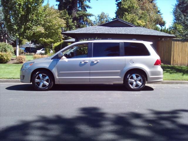2009 volkswagen routan se
