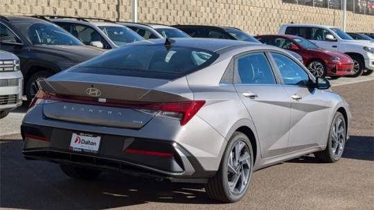 2025 Hyundai Elantra