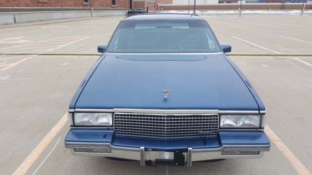 1988 cadillac fleetwood elegance 1 owner with only 57k.miles !!!