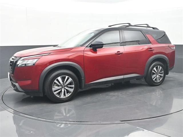 2023 nissan pathfinder sl