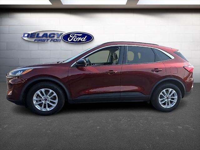 2021 ford escape se