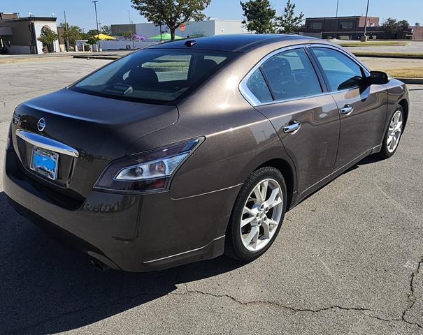 2013 nissan maxima sv