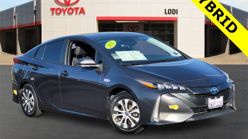 2021 toyota prius prime xle