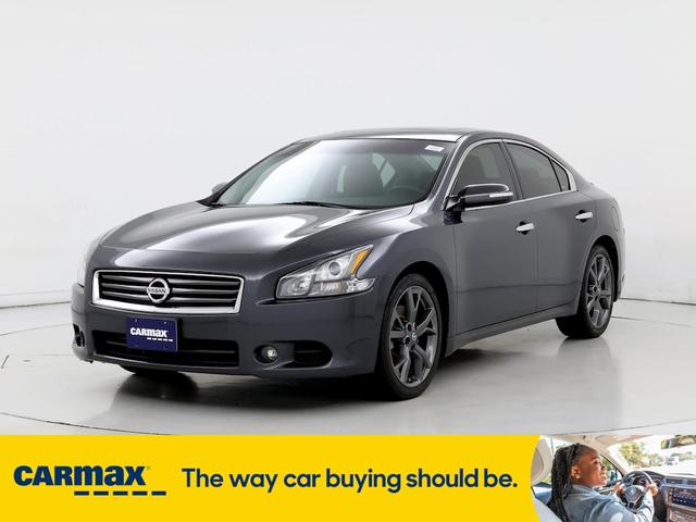 2013 nissan maxima sv