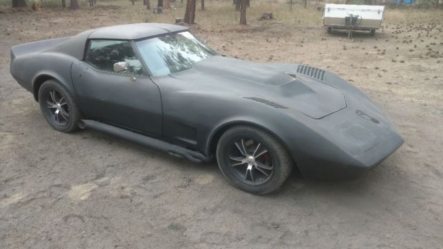 hot rod 1975 corvette stingray