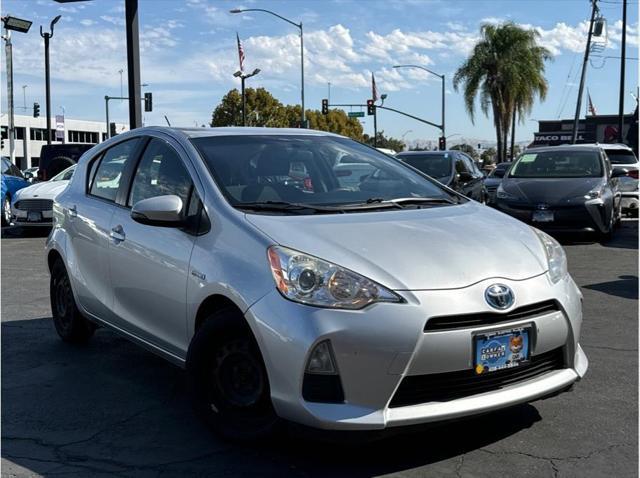 2013 toyota prius c two