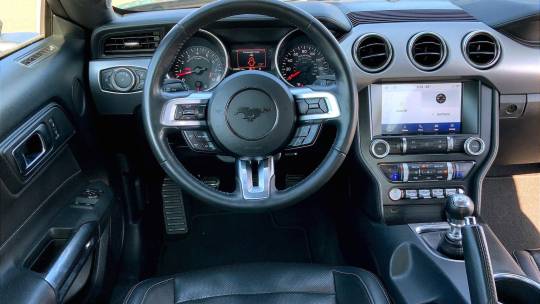 2022 Ford Mustang
