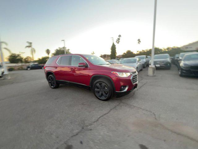 2021 chevrolet traverse lt leather