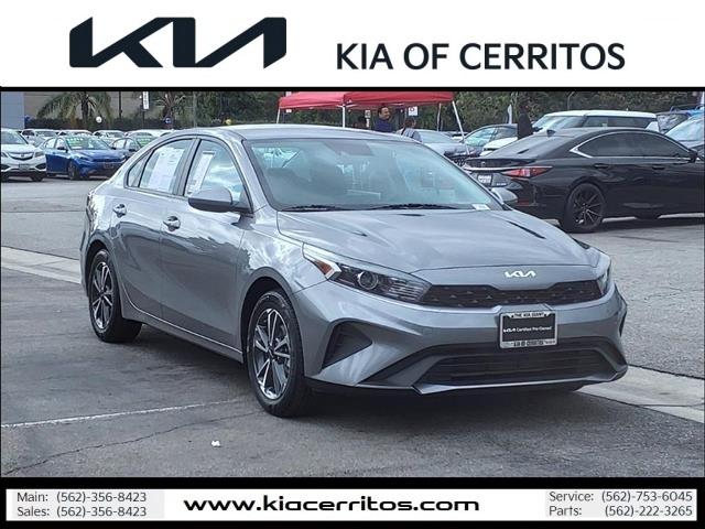2022 kia forte lxs