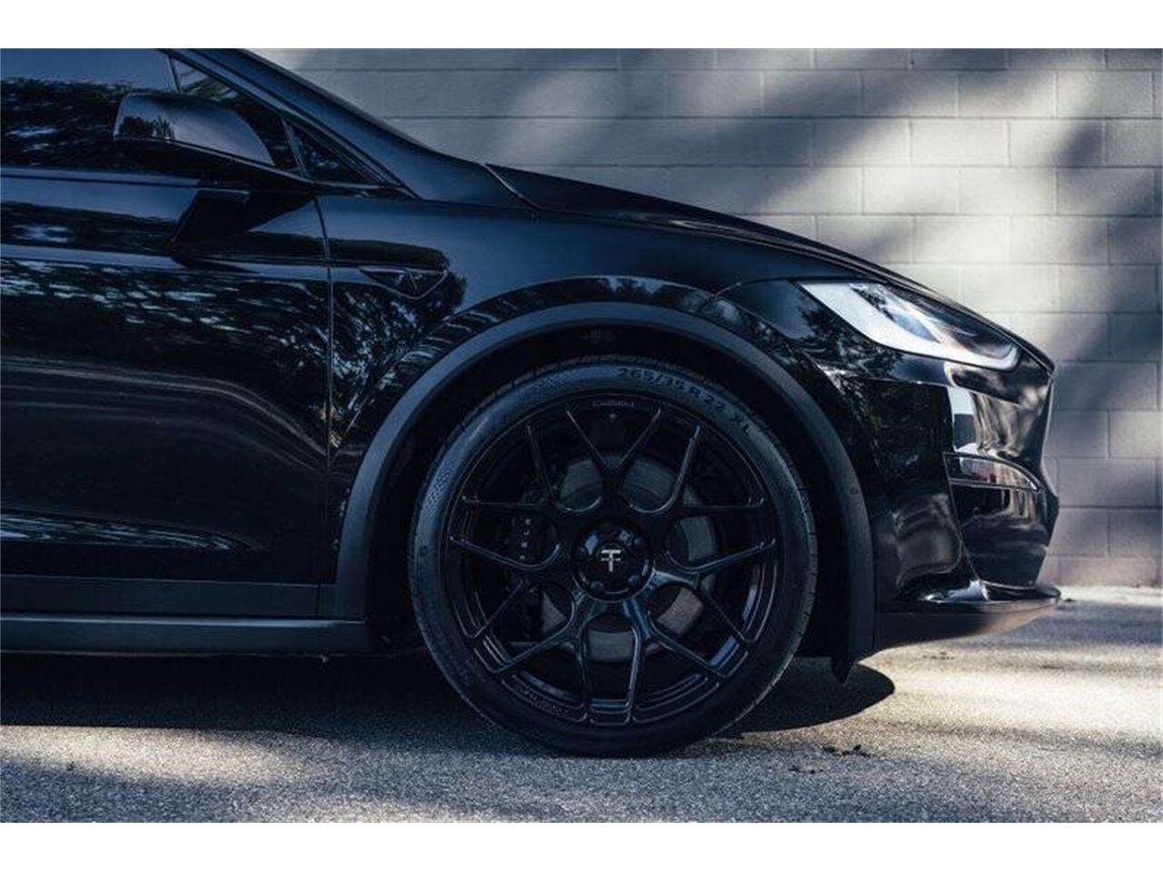 2022 tesla model x