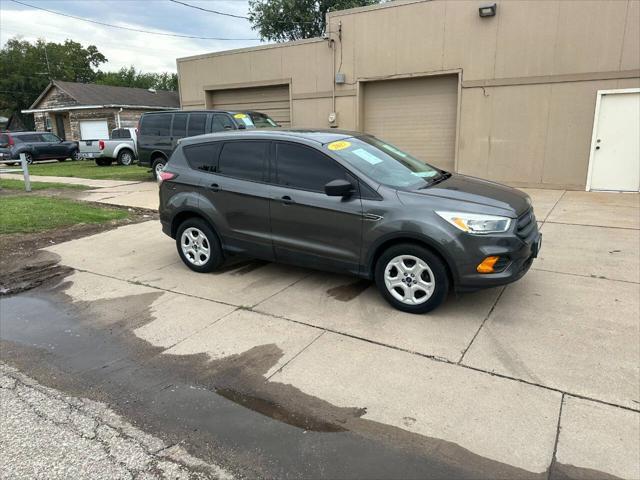 2017 ford escape s