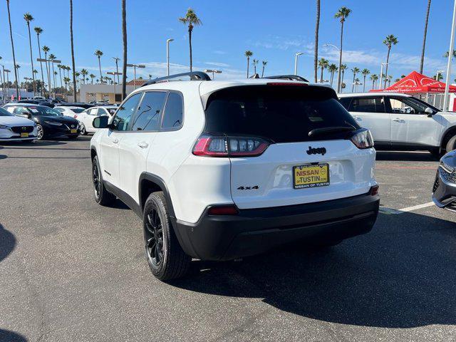 2023 jeep cherokee altitude