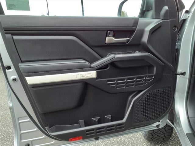 2024 toyota tacoma trd off-road