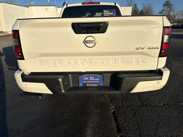 2022 nissan frontier sv