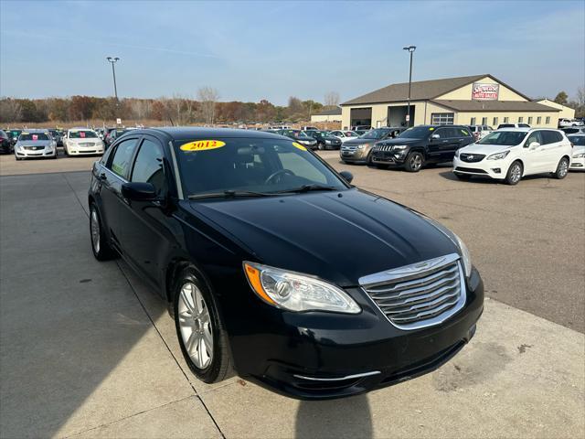 2012 chrysler 200 touring