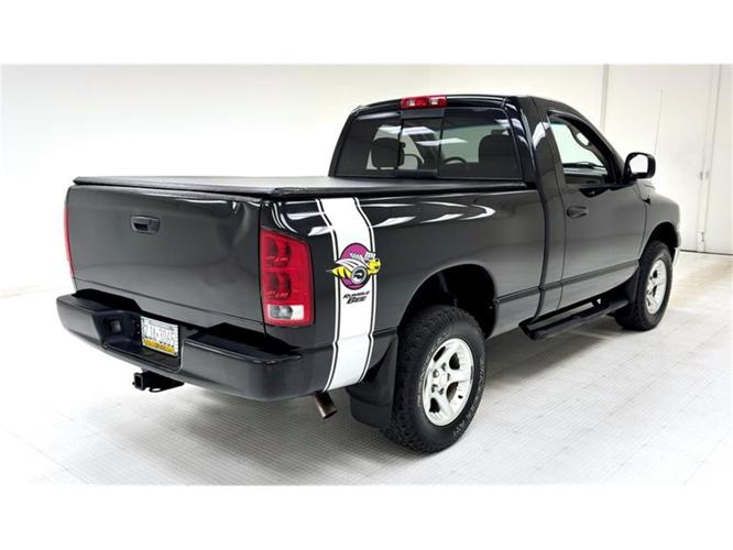 2004 dodge ram 1500 in morgantown, pennsylvania