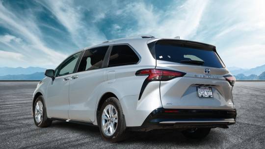 2023 Toyota Sienna
