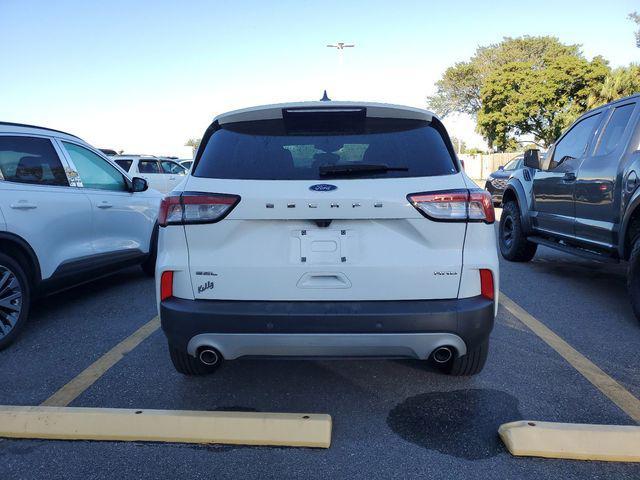 2021 ford escape sel