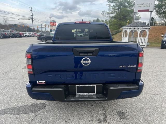 2022 nissan frontier sv