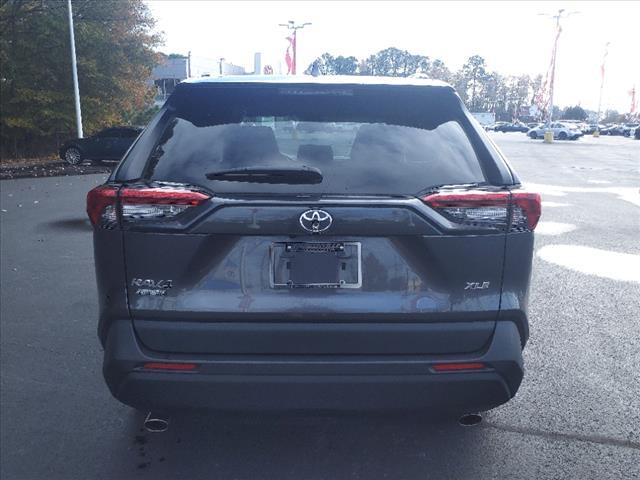 2022 toyota rav4 xle