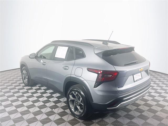 2024 chevrolet trax lt
