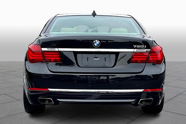 2013 bmw 750 i